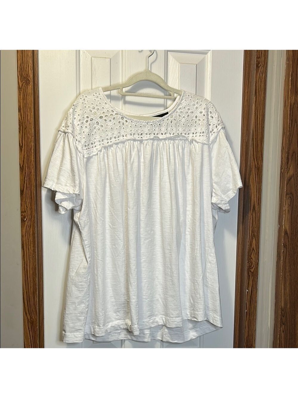 Lane Bryant White Relaxed Eyelet Lace Collar Blouse EUC 26/28